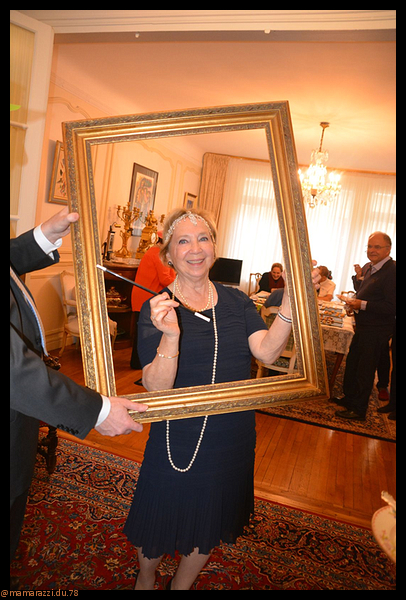 2022-09-28-(13h02m54s)-dsc_0310-mama-razzi-encadree.jpg