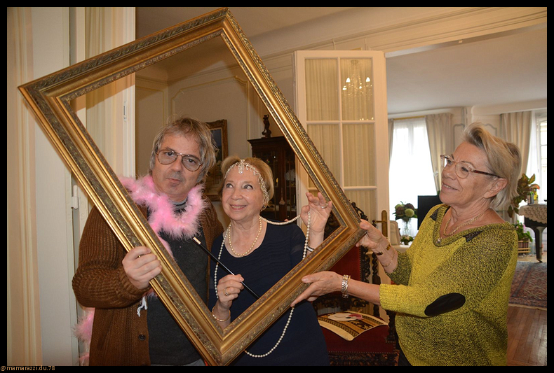 2022-09-28-(13h04m50s)-dsc_0325-mama-razzi-encadree.jpg