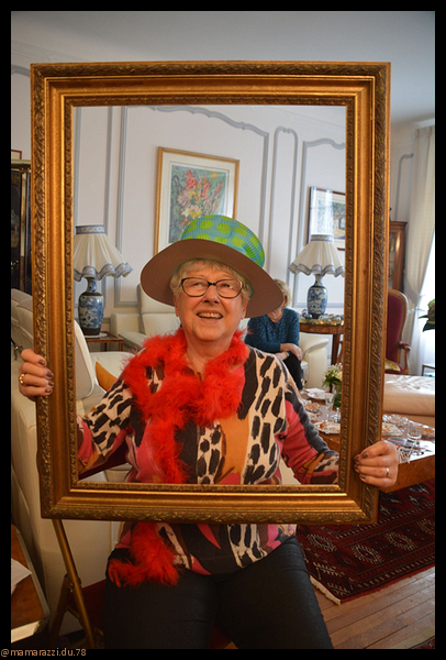 2022-09-28-(13h07m08s)-dsc_0335-mama-razzi-encadree.jpg