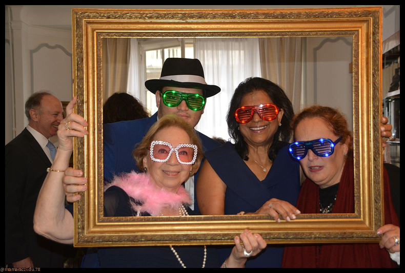 2022-09-28-(13h39m46s)-dsc_0458-mama-razzi-encadree.jpg