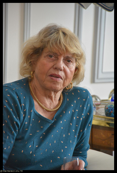 2022-09-28-(13h54m22s)-dsc_0519-mama-razzi-encadree.jpg