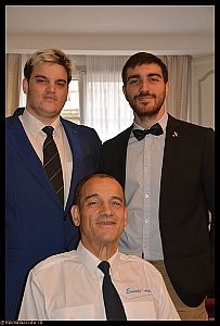 2022-09-28-(11h15m20s)-dsc_0054-mama-razzi-encadree.jpg 2022-09-28-(11h15m20s)-dsc_0054-mama-razzi-encadree.jpg
