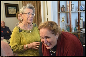2022-09-28-(12h19m36s)-dsc_0225-mama-razzi-encadree.jpg 2022-09-28-(12h19m36s)-dsc_0225-mama-razzi-encadree.jpg