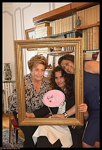 2022-09-28-(12h59m14s)-dsc_0299-mama-razzi-encadree.jpg 2022-09-28-(12h59m14s)-dsc_0299-mama-razzi-encadree.jpg