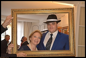 2022-09-28-(13h23m36s)-dsc_0405-mama-razzi-encadree.jpg 2022-09-28-(13h23m36s)-dsc_0405-mama-razzi-encadree.jpg