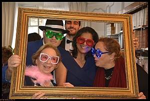 2022-09-28-(13h39m32s)-dsc_0452-mama-razzi-encadree.jpg 2022-09-28-(13h39m32s)-dsc_0452-mama-razzi-encadree.jpg