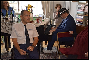 2022-09-28-(13h45m28s)-dsc_0477-mama-razzi-encadree.jpg 2022-09-28-(13h45m28s)-dsc_0477-mama-razzi-encadree.jpg