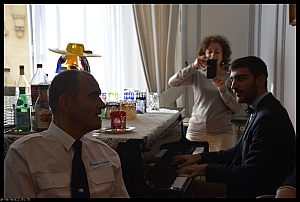 2022-09-28-(13h54m42s)-dsc_0521-mama-razzi-encadree.jpg 2022-09-28-(13h54m42s)-dsc_0521-mama-razzi-encadree.jpg