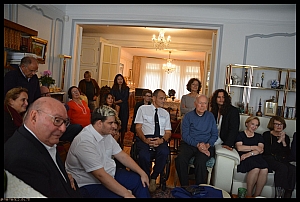 2022-09-28-(15h01m56s)-dsc_0678-mama-razzi-encadree.jpg 2022-09-28-(15h01m56s)-dsc_0678-mama-razzi-encadree.jpg