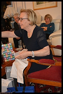 2022-09-28-(15h16m46s)-dsc_0708-mama-razzi-encadree.jpg 2022-09-28-(15h16m46s)-dsc_0708-mama-razzi-encadree.jpg