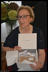 2022-09-28-(15h19m26s)-dsc_0715-mama-razzi-encadree.jpg 2022-09-28-(15h19m26s)-dsc_0715-mama-razzi-encadree.jpg